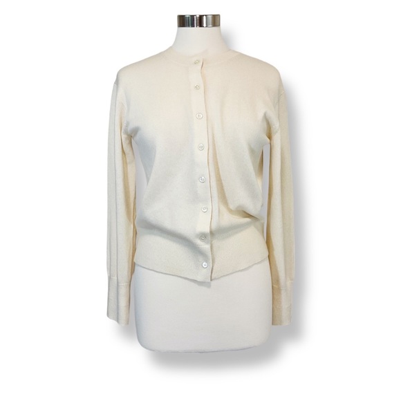 Everlane Cashmere Crew Neck Cardigan - Picture 7 of 11